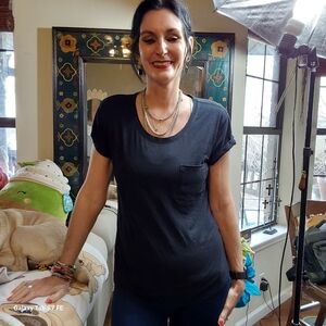 a.n.a Classic Black Short Sleeve Tee